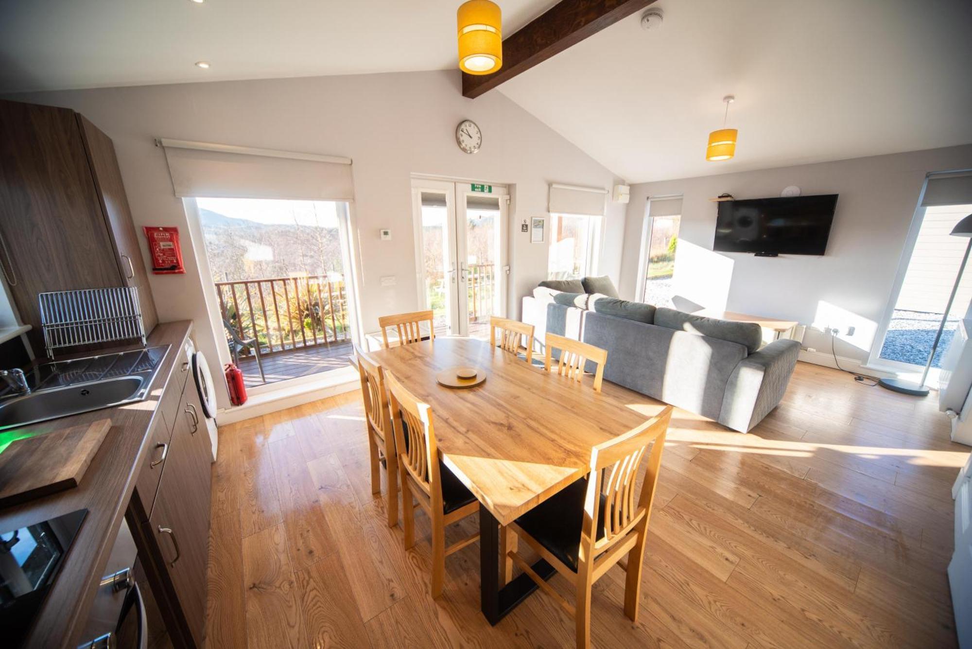 Broadford Lodges Skye 외부 사진
